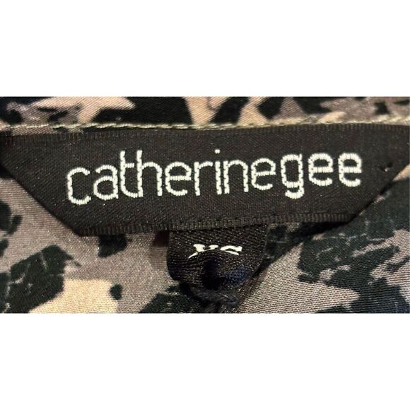 Catherinegee Franka 100% Silk Blouse in Starshower NWT Size X-Small - Picture 6 of 8